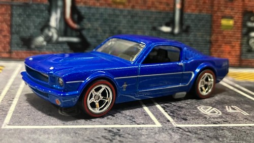 Custom blue mustang 2 - '65, 2+2