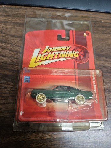 Johnny lightning white - johnny,